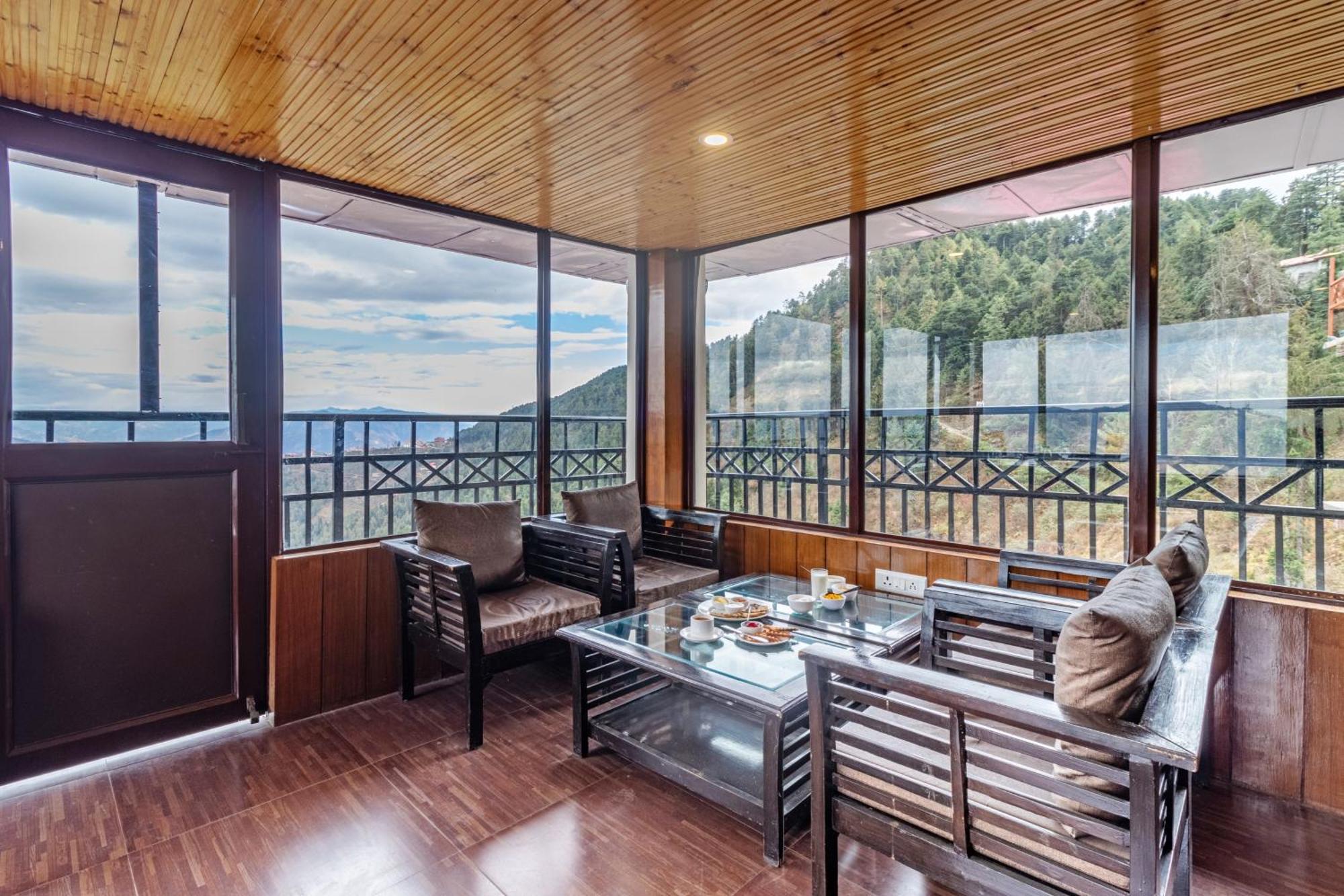 Treebo Snow View Resort Kufri With Mountain View Shimla Buitenkant foto